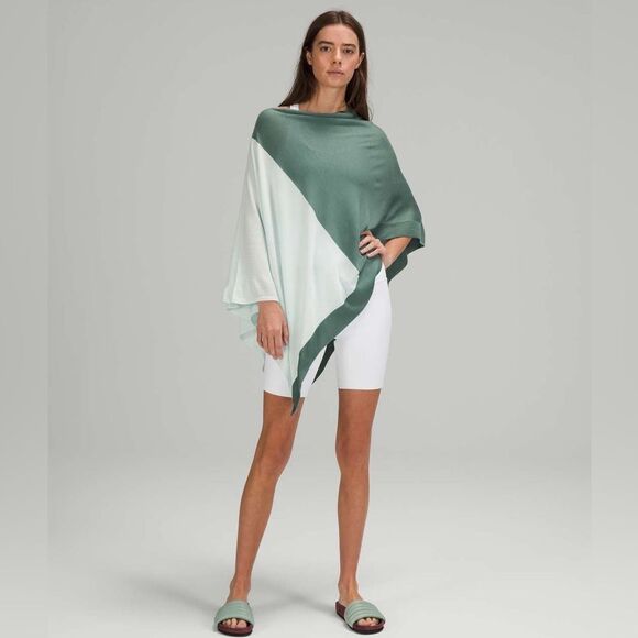 Lululemon Lightweight Knit Poncho Tidewater Teal / Ocean Air - Picture 1 of 11